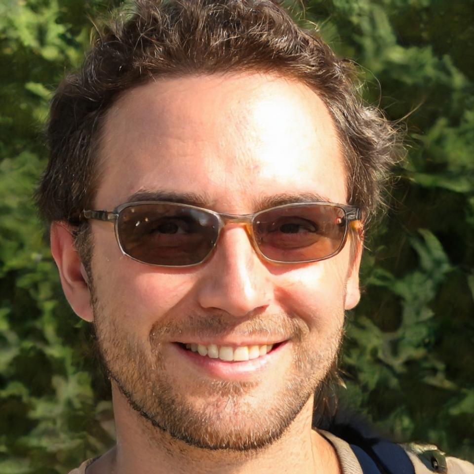 Dott. Erasmo Vannucci, esperto in comunicazione finanziaria aziendale